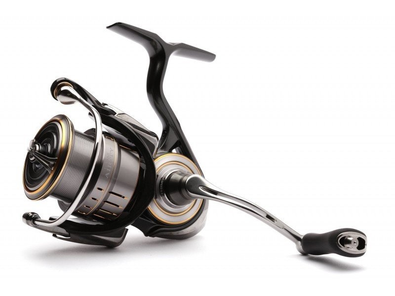 Ritė Daiwa 21' Luvias Airity LT2500-XH