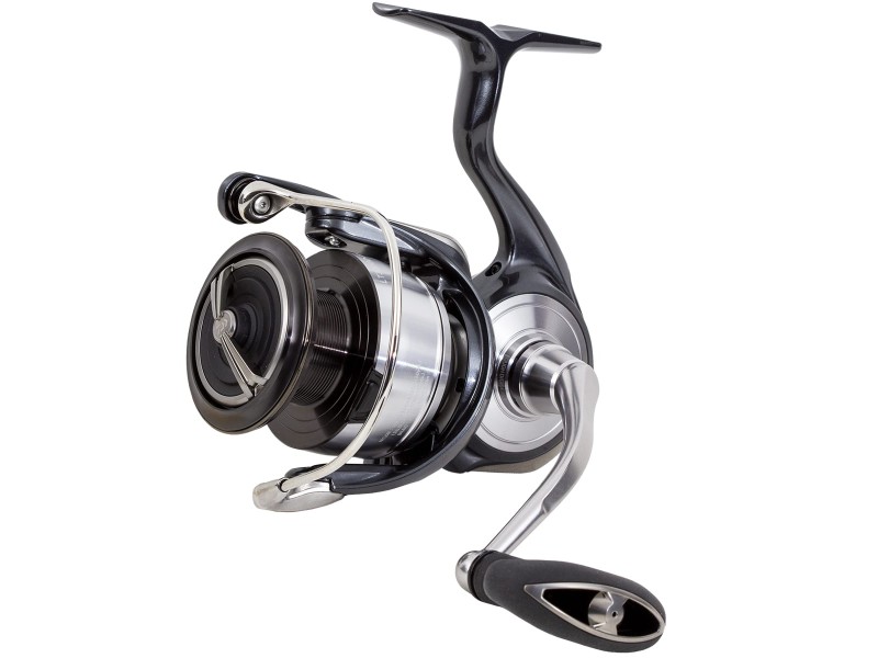 Ritė Daiwa 24' Certate LT3000-XH